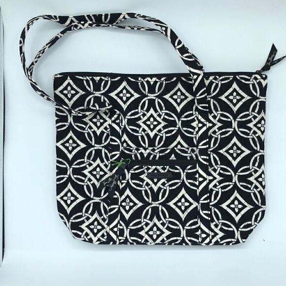 Geometric Print Quilted Tote - Picture 1 of 5
